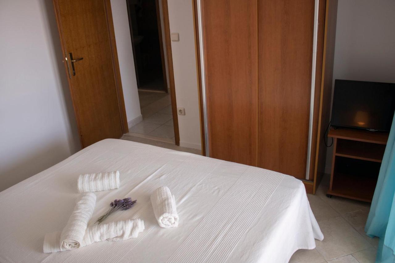 Apartments And Rooms Nikola オミシュ エクステリア 写真