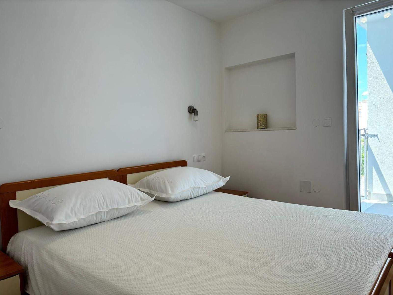 Apartments And Rooms Nikola オミシュ エクステリア 写真